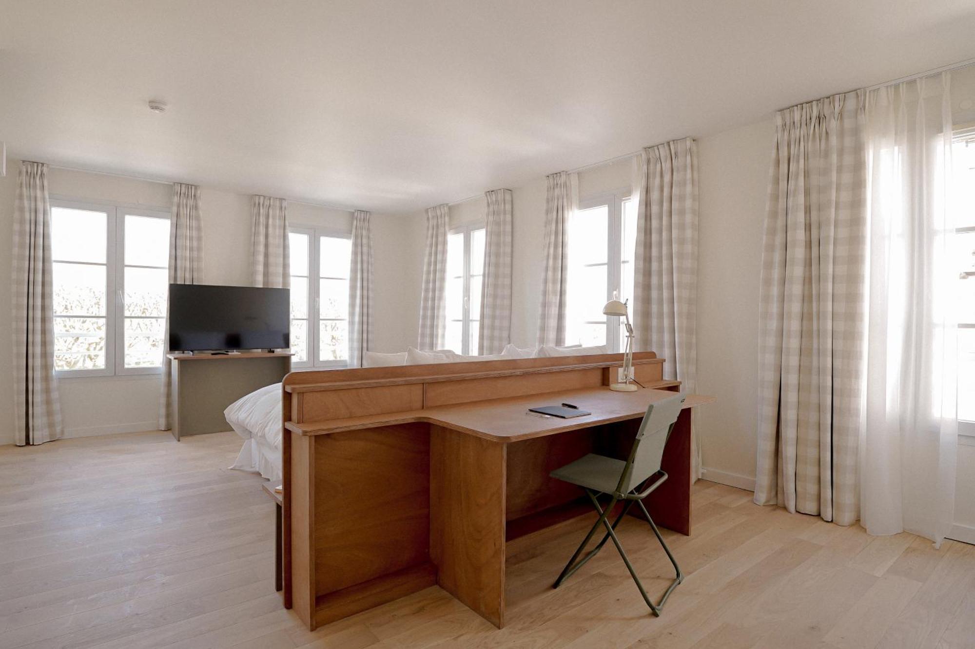 Alfred Hotels Compiegne Exterior photo
