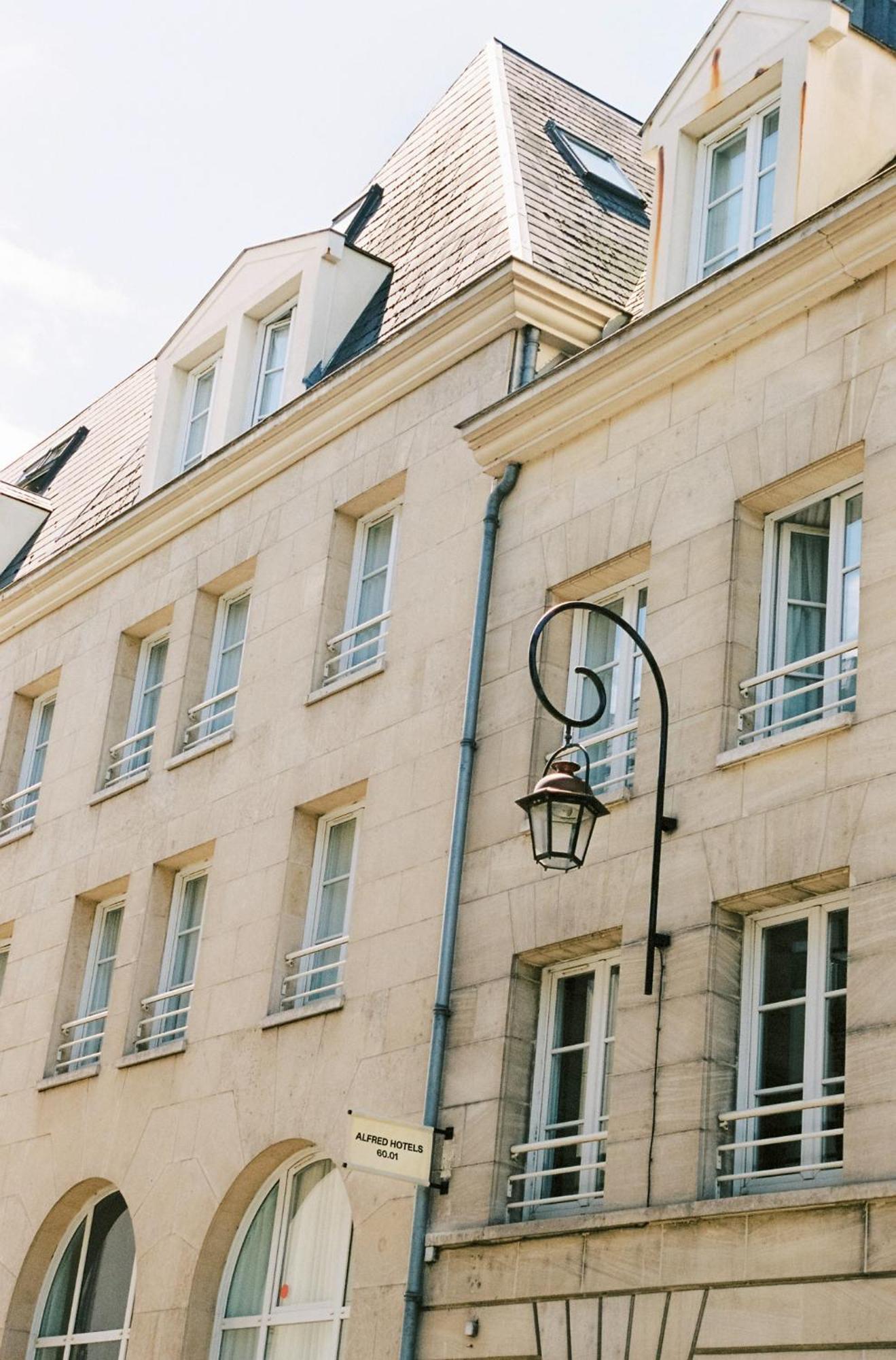 Alfred Hotels Compiegne Exterior photo